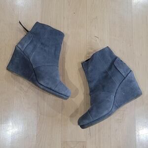 Toms Grey Suede Wedge Ankle Boots Ladies Size 8.5